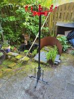 Kapstok Staand rond Ijzer metalen oud oude ouderwetse, Huis en Inrichting, Ophalen, Gebruikt, Metaal, Staande kapstok