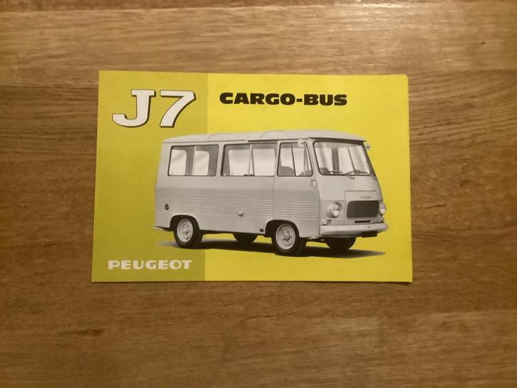 Peugeot J7 Cargo-Bus Leaflet 1967, Boeken, Auto's | Folders en Tijdschriften, Gelezen, Ophalen of Verzenden