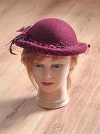 Hoed met voile. Met versiering op de rand., Kleding | Dames, Hoeden en Petten, Ophalen of Verzenden, Zo goed als nieuw, One size fits all