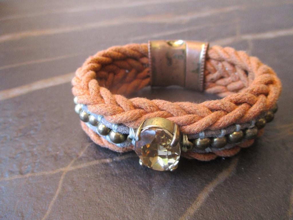 Exoal armband bruin met steen maat S (18cm), Ophalen of Verzenden, Zo goed als nieuw, Bruin, Overige materialen