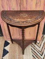 Houtsnijwerk/Getorst/Sidetable/Tafel/Haltafel, Ophalen