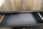 Zwart dressoir sleetse look, Ophalen, Overige materialen, 150 tot 200 cm, Met lade(s)