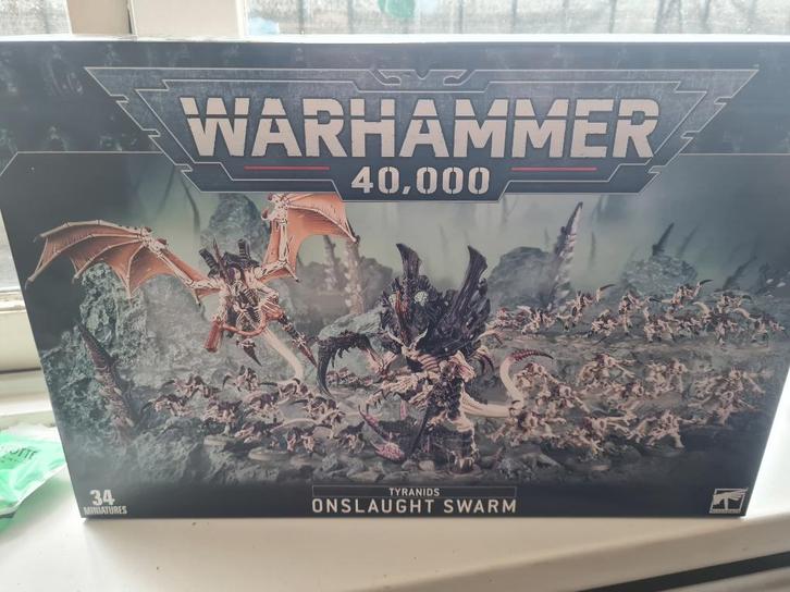 Warhammer 40k (40.000): Tyranids - Onslaught Swarm, Hobby en Vrije tijd, Modelbouw | Figuren en Diorama's, Zo goed als nieuw, Figuur of Figuren
