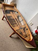 Modelboot / Bijzettafel, Ophalen, Gebruikt, Ameide, Pellikaan