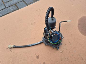 Brandstofpomp Aprilia RSV Mille 98-03 / Tuono 02-05 gen1 beschikbaar voor biedingen