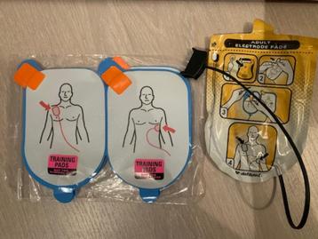 Diverse trainings-Electroden voor AED's beschikbaar voor biedingen