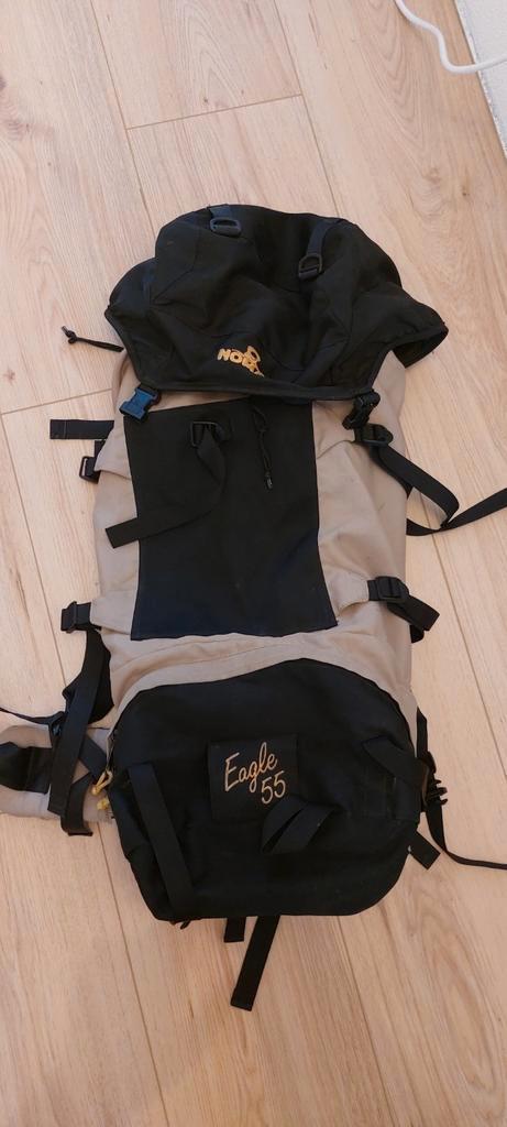 NOMAD Eagle55 Trekking Rugzak, Sport en Fitness, Bergsport en Wandelen, Zo goed als nieuw, Rugzak, Ophalen