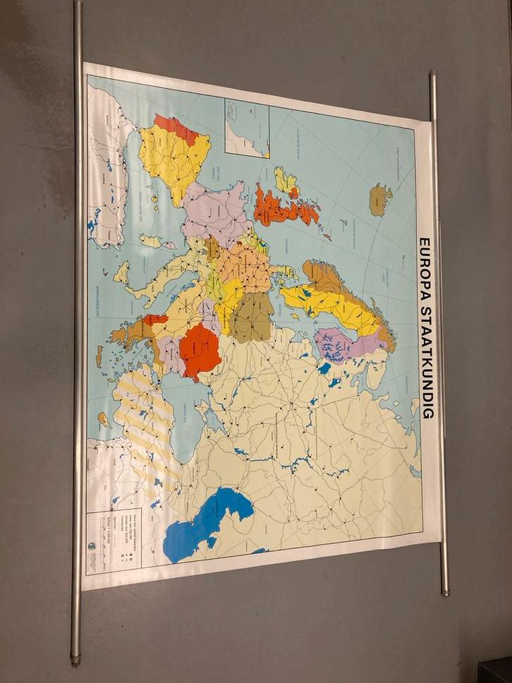 Schoolplaat landkaart Europa staatkundig, Diversen, Schoolbenodigdheden, Gebruikt, Ophalen