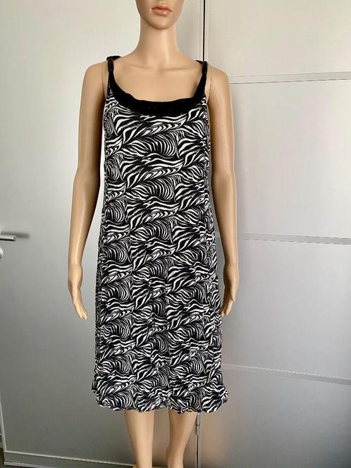 j11 MS Mode: maat 42=L Zwart/wit jurkje jurk, Kleding | Dames, Jurken, Zo goed als nieuw, Maat 42/44 (L), Zwart, Knielengte, Ophalen of Verzenden