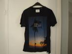 Maat XL. Donker blauw REVELATION shirt met opdruk., Blauw, Maat 56/58 (XL), Ophalen of Verzenden, Zo goed als nieuw