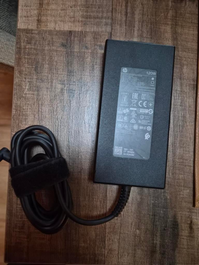 Hp Voeding 120watt  z.g.a.n, Computers en Software, Ophalen of Verzenden, Zo goed als nieuw