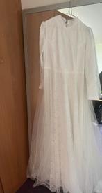 Mooie taille trouwjurk maat M (schijnt niet door), Kleding | Dames, Trouwkleding en Trouwaccessoires, Ophalen of Verzenden, Zo goed als nieuw
