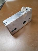 Haakslot met stalen slotkast, Doe-het-zelf en Verbouw, Hang- en Sluitwerk, Ophalen of Verzenden, Nieuw, Rvs, Slot