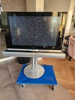 Beo TV op Elektrische Standaard met Soundbar, Audio, Tv en Foto, Overige merken, Support@bang-olufsen.com, Bang & Olufsen A/S, Peter Bangs Vej 15, 7600 Struer, Denmark