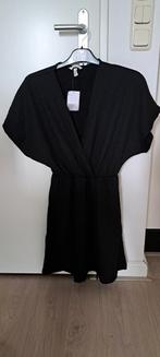 H&M crinkle jurk met overslag, Kleding | Dames, Jurken, H&M, Zwart, Nieuw, Ophalen of Verzenden