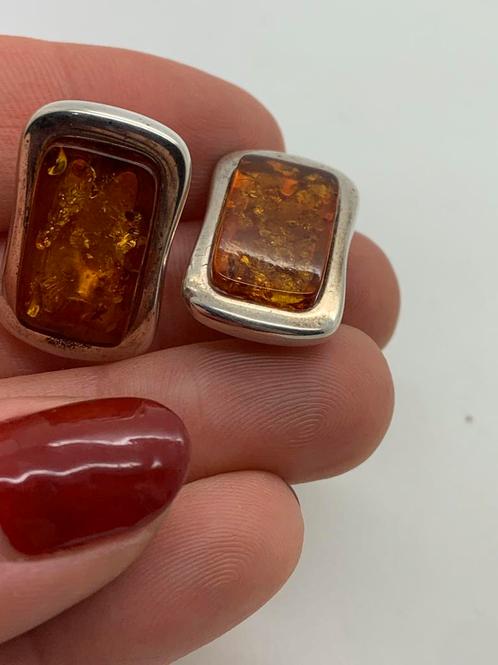 R948 Prachtige zilveren clip oorbellen met barnsteen, Sieraden, Tassen en Uiterlijk, Oorbellen, Zilver, Zilver, Met edelsteen