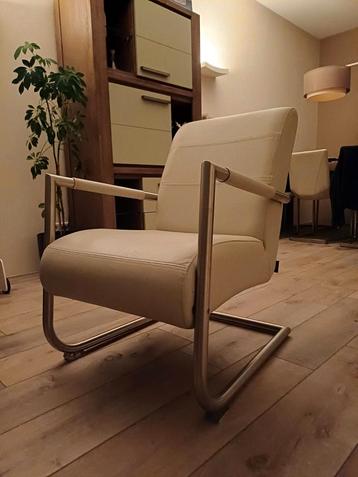 Henders & Hazel Fauteuil - Stijlvol & Comfortabel beschikbaar voor biedingen