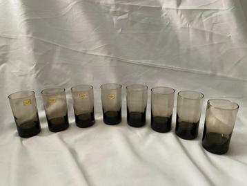 Retro Set van 8 Luminarc Rookglas Smoke port sherry shot beschikbaar voor biedingen