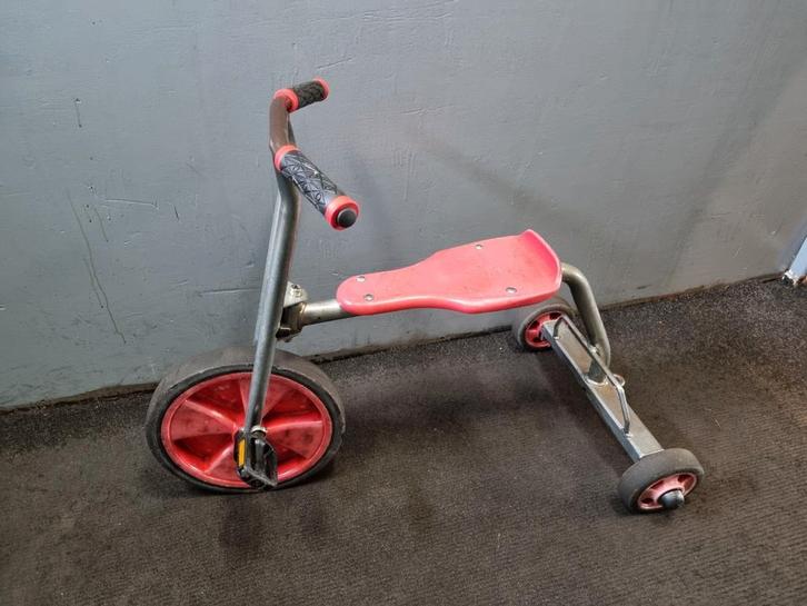 Okido gebruikte driewielfietsen v.a. €50,-
Zie omschrijving;, Kinderen en Baby's, Speelgoed | Buiten | Skelters, Nieuw, Berg, Ophalen