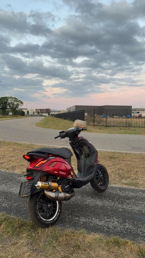 Zip 183 cc, Fietsen en Brommers, Scooters | Piaggio, Zo goed als nieuw, Zip, Tweetakt, Ophalen