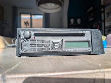 Volvo CT-503 autoradio, met code beschikbaar voor biedingen
