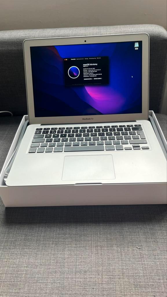 MacBook air 13 (2017), Computers en Software, Apple Macbooks, Zo goed als nieuw, 13 inch, Minder dan 2 Ghz, Ophalen