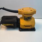 Dewalt DW411 Vlakschuurmachine | Gebruikt, Doe-het-zelf en Verbouw, Gereedschap | Schuurmachines, Dewalt, Zo goed als nieuw, Support@dewalt.com