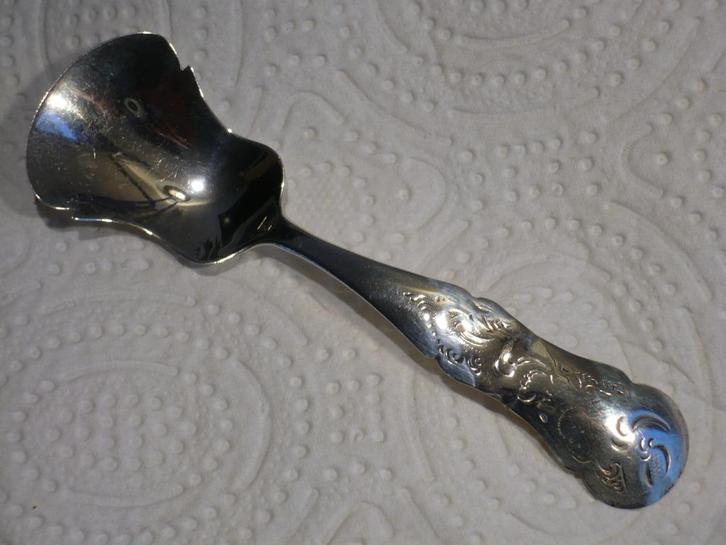 Prachtige oude zilveren suiker lepel, jaarletter c - 1862., Antiek en Kunst, Antiek | Goud en Zilver, Zilver, Verzenden