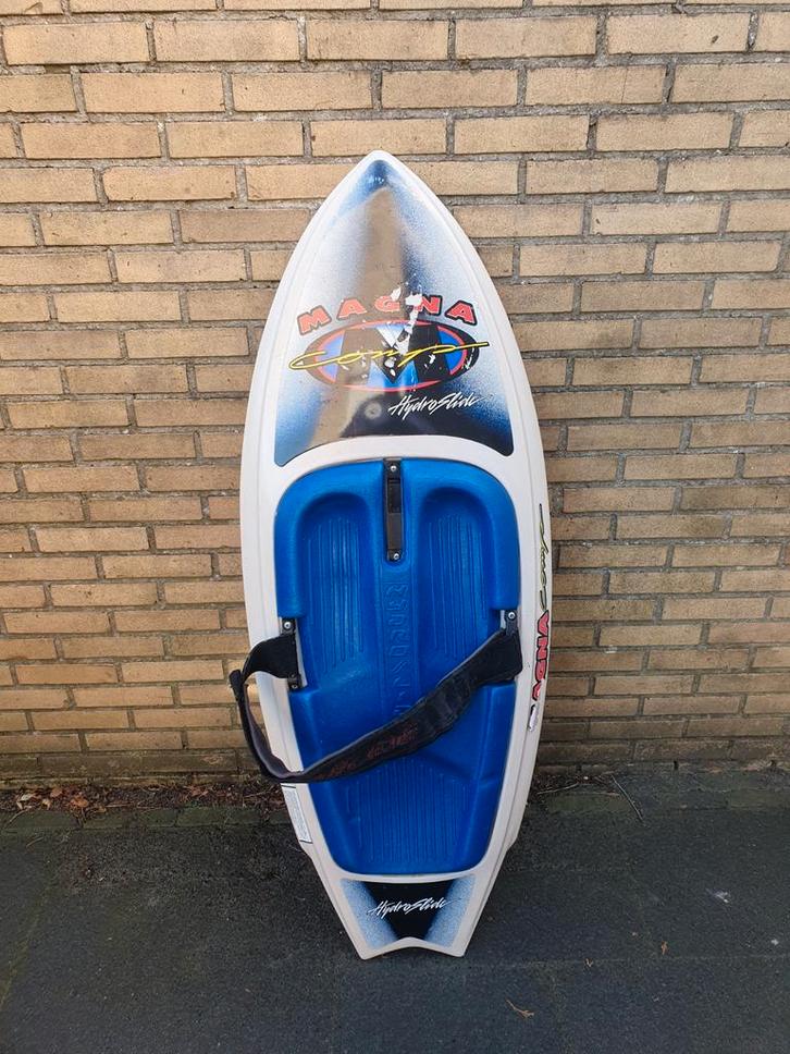 Kneeboard Hydroslide met wegklapbare vinnen, Watersport en Boten, Waterski's, Gebruikt, Overige typen, Minder dan 130 cm, Ophalen of Verzenden