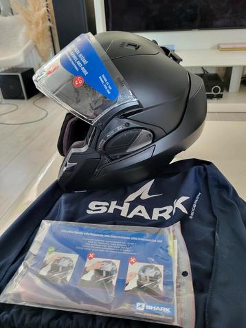 Shark Evo-S Mat Zwart Maat M Helm ook te ruil voor maat L beschikbaar voor biedingen