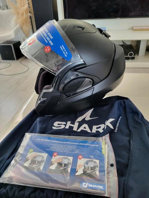 Shark maat M Evo-S Mat Zwart Helm ook te ruil voor maat L, Motoren, Kleding | Motorhelmen, Heren, Systeemhelm, M, Shark, Tweedehands