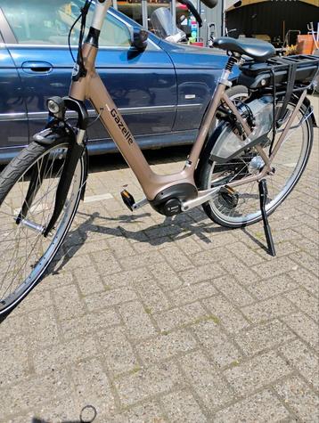 Mooie Gazelle Orange C7 met Bosch Active Line + middenmotor  beschikbaar voor biedingen