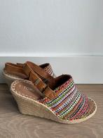 TOMS gekleurde wedges maat 37.5, Overige kleuren, Overige typen, Ophalen of Verzenden, Zo goed als nieuw