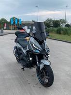 CUSTOM HONDA X-ADV 750 TK FLUO EDITION, Motoren, 750 cc, Scooter, Particulier, Meer dan 35 kW