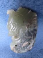 Amulet van draak in massief jade steen - 20e eeuw, Antiek en Kunst, Ophalen of Verzenden