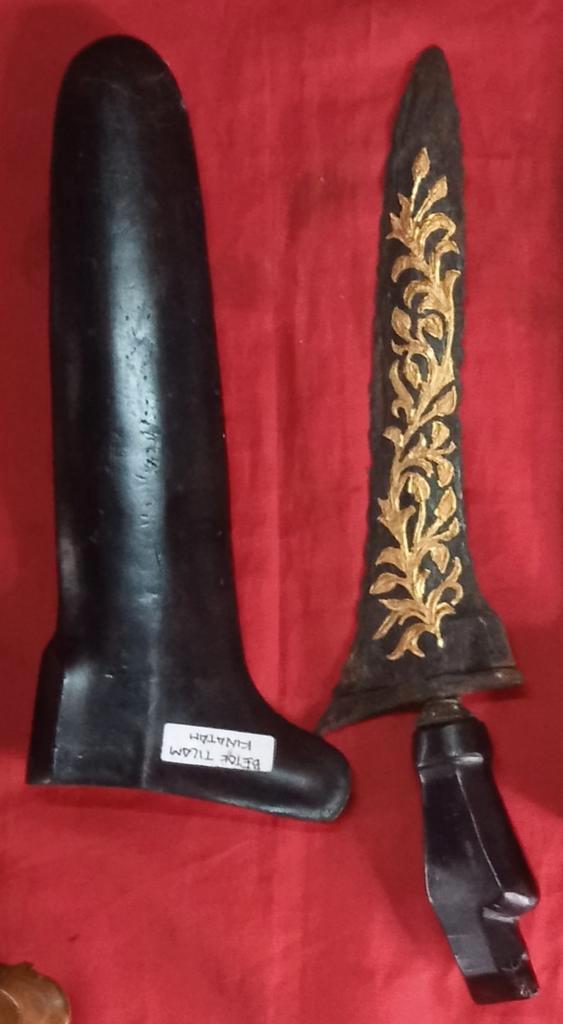 Bethok, betok. Indonesische dolk, Antiek en Kunst, Kunst | Niet-Westerse kunst, Ophalen of Verzenden