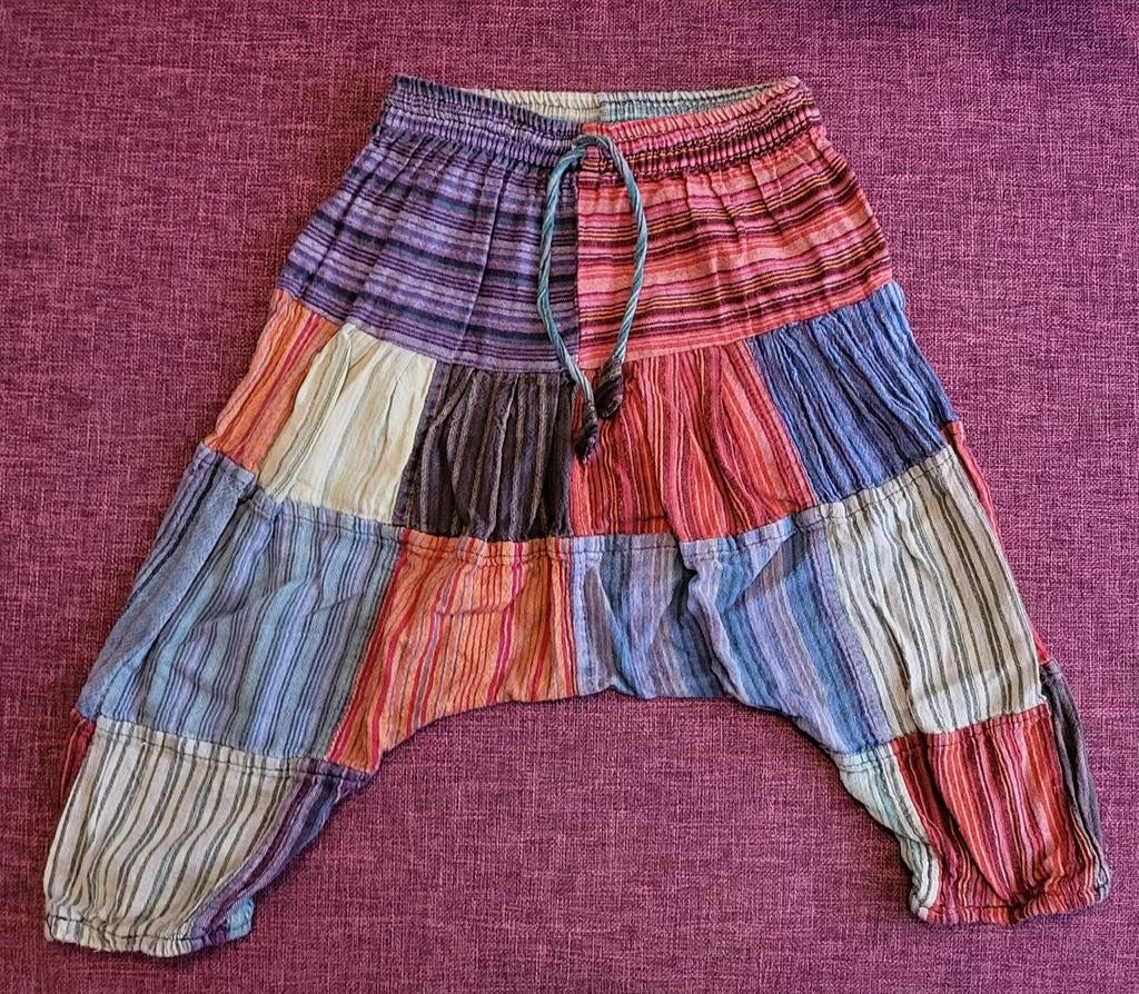 Zomerbroek maat 74 uit Nepal, Ophalen of Verzenden, Zo goed als nieuw, Jongetje of Meisje, Broekje