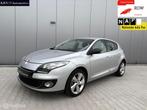 Renault Megane 1.4 TCe Bose|NAP|Camera|PDC|Keyless|Airco, Voorwielaandrijving, Euro 5, Zwart, 4 cilinders