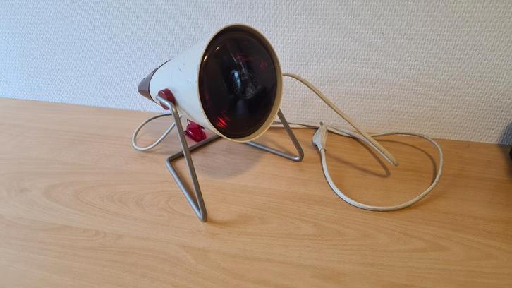 Vintage Infraroodlamp, Huis en Inrichting, Lampen | Vloerlampen, Gebruikt, Minder dan 100 cm, Kunststof, Metaal, Ophalen