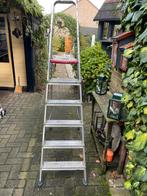 Altrex huishoudtrap 5 treden, Doe-het-zelf en Verbouw, Ladders en Trappen, Gebruikt, Trap, Ophalen of Verzenden, Opvouwbaar of Inschuifbaar