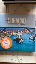 Karel Tomeï - Flying over Curaçao, Karel Tomeï; Peter de Lange, Ophalen of Verzenden, Zo goed als nieuw, Reisgids of -boek