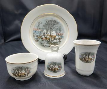 Avon porselein serie beschikbaar voor biedingen