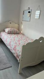 Ledikant bed wit eenpersoons 90x200, Kinderen en Baby's, Kinderkamer | Bedden, Ophalen of Verzenden, Zo goed als nieuw, 180 cm of meer