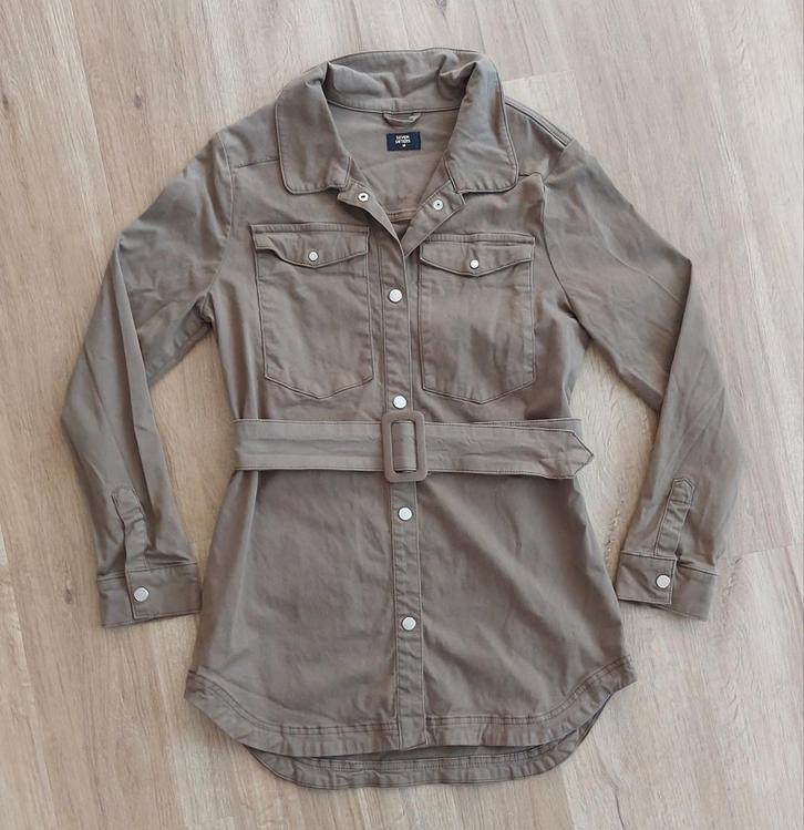Seven Sisters blousejasje jasje met ceintuur kakigroen mt M, Kleding | Dames, Blouses en Tunieken, Zo goed als nieuw, Maat 38/40 (M)