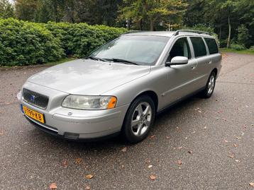 Volvo V70 2.4 140PK 2004 6243.- EXCL. BTW Youngtimer 167dkm beschikbaar voor biedingen