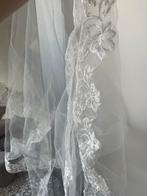 Elegante bruidssluier (wit), Kleding | Dames, Trouwkleding en Trouwaccessoires, Ophalen of Verzenden, Zo goed als nieuw, Wit, Accessoires