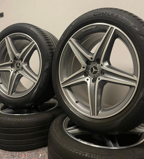 Nieuwstaat 18 Inch originele Mercedes AMG breedset met band, Auto-onderdelen, Banden en Velgen, Ophalen of Verzenden
