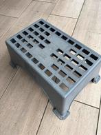 Caravan Opstapje - Grijs Kunststof, Caravans en Kamperen, Caravan accessoires, Ophalen of Verzenden, Gebruikt