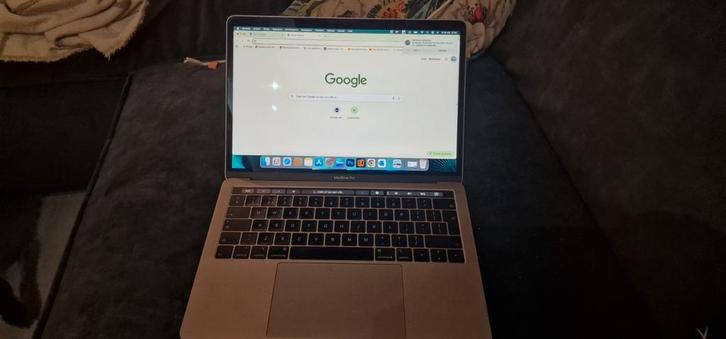 MacBook Pro  13 inch 2018 i5, 256GB, 8GB - Super Netjes!, Computers en Software, Apple Macbooks, Zo goed als nieuw, MacBook Pro