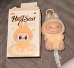 Orgiene Labubu Have A Seat Sisi Sleutelhanger, Ophalen of Verzenden, Nieuw, Konijn